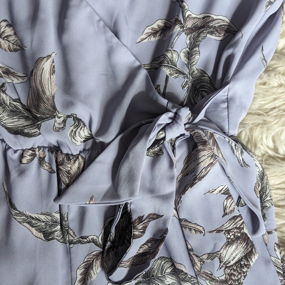 EUC Tularosa Ashby Romper in Chambray Lavender - Picture 7 of 16